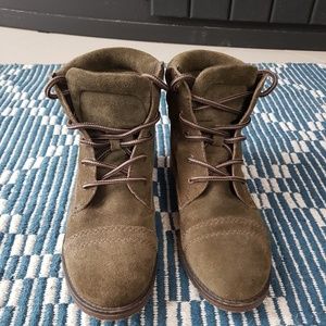 STEVE MADDEN maecie booties sz 6